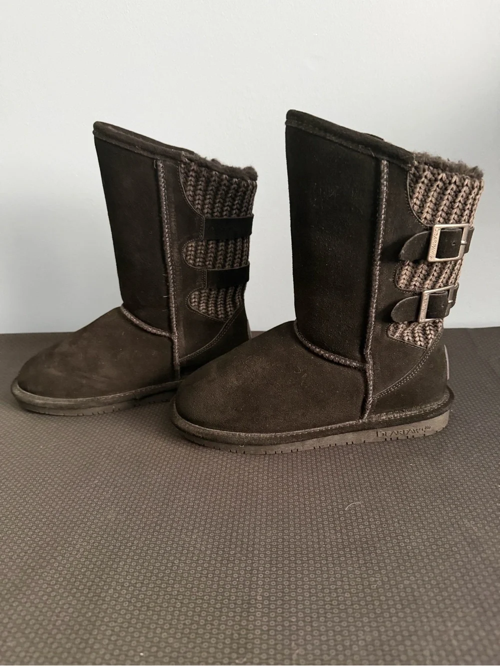 BearPaw soft black